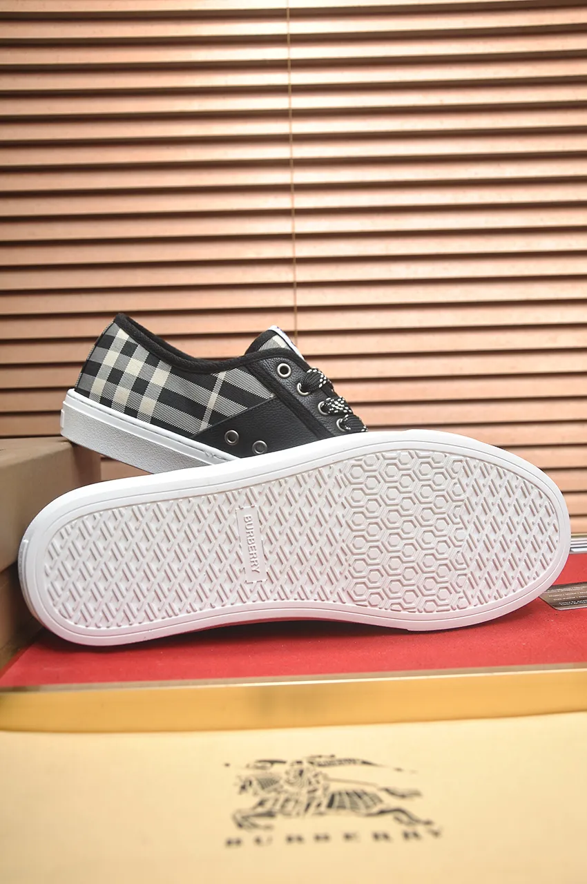 Men's shoes💰460💶【Burberry】Classic low-top sneakers｜Imported cowhide with classic plaid fabric｜Cow leather lining｜Original outsole｜Fine workmanship and comfortable to wear Size: 38-44 (customized at 45)